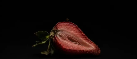 What kind of strawberries are we eating?-image
