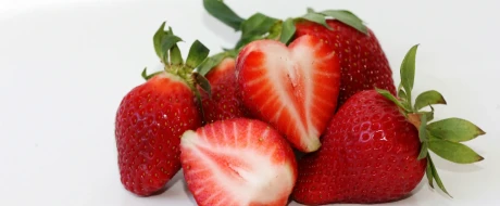 Strawberry contradiction: growing demand, falling supply